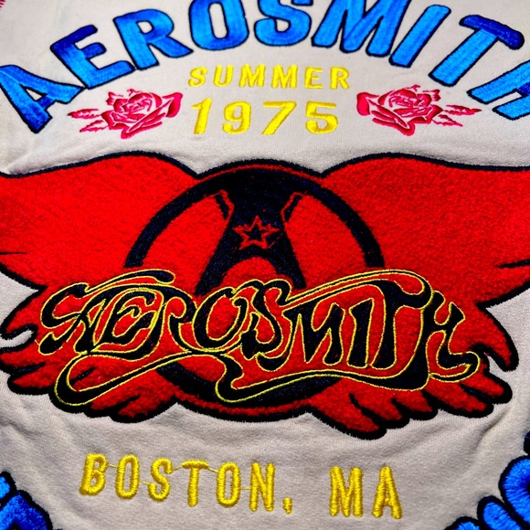 Crew Neck Sweatshirt Aerosmith Logo Front Back Sleeve Embroidered Tan XL - Picture 3 of 5
